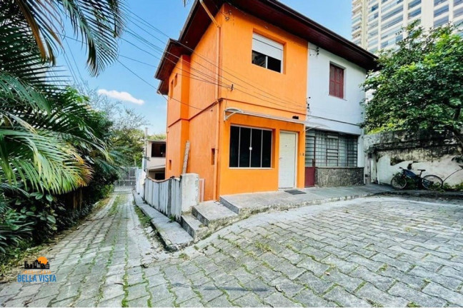 Casa de Condomínio com 3 Quartos à Venda,  em Vila Mariana - São Paulo