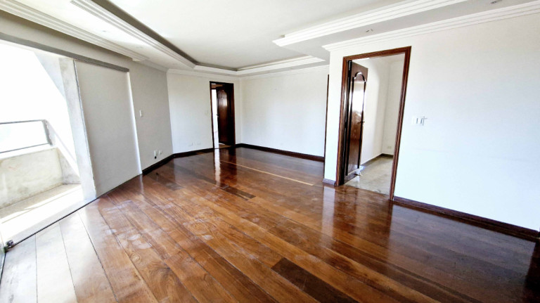 Imagem Apartamento com 3 Quartos à Venda, 165 m² em água Fria - São Paulo