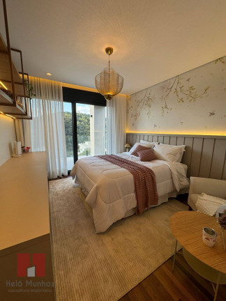 Imagem Casa com 4 Quartos à Venda, 490 m² em Alphaville - Santana De Parnaíba Imagem Casa com 4 Quartos à Venda, 490 m² em Alphaville - Santana De Parnaíba