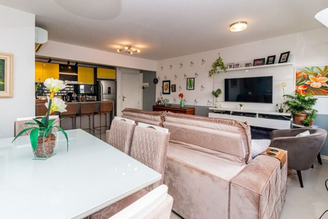 Imagem Apartamento com 3 Quartos à Venda, 76 m² em São Sebastião - Porto Alegre