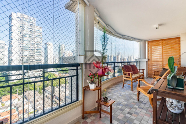 Apartamento com 4 Quartos à Venda, 200 m² em Brooklin - São Paulo