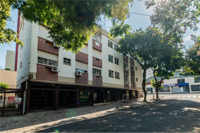 Imagem Imóvel com 2 Quartos à Venda,  em Petrópolis - Porto Alegre