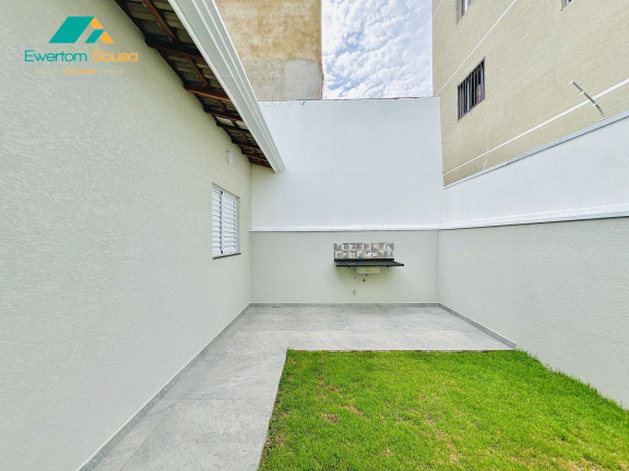 Imagem Casa com 3 Quartos à Venda, 88 m² em Nova Cerejeira - Atibaia Imagem Casa com 3 Quartos à Venda, 88 m² em Nova Cerejeira - Atibaia