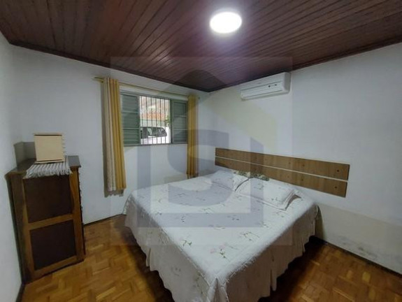 Imagem Casa com 2 Quartos à Venda, 190 m² em Jardim Bandeirantes - Botucatu