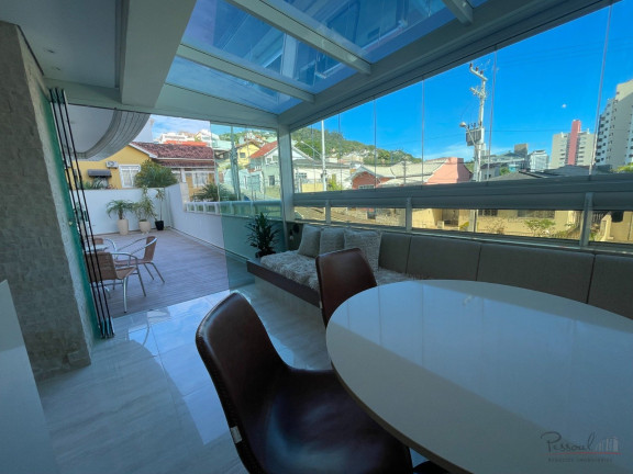 Imagem Apartamento com 3 Quartos à Venda, 311 m² em Agronômica - Florianópolis Imagem Apartamento com 3 Quartos à Venda, 311 m² em Agronômica - Florianópolis