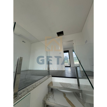 Imagem Casa com 4 Quartos à Venda, 225 m² em Santa Regina - Camboriú Imagem Casa com 4 Quartos à Venda, 225 m² em Santa Regina - Camboriú