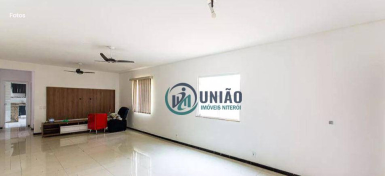 Imagem Casa com 4 Quartos à Venda, 600 m² em São Francisco - Niterói Imagem Casa com 4 Quartos à Venda, 600 m² em São Francisco - Niterói