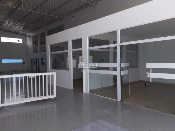 Imagem Ponto Comercial para Alugar, 460 m² em Conjunto Manoel Mendes - Uberaba Imagem Ponto Comercial para Alugar, 460 m² em Conjunto Manoel Mendes - Uberaba