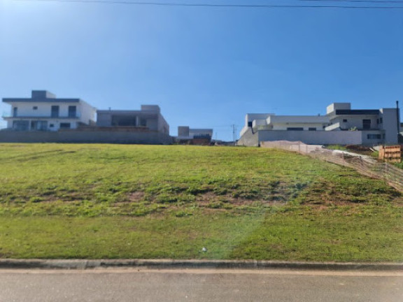 Terreno à Venda, 525 m² em Condomínio Santa Isabel - Louveira