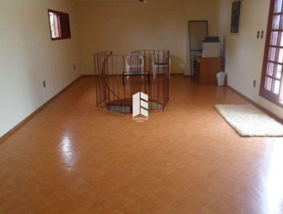 Imagem Casa com 4 Quartos à Venda, 130 m² em São José - Santa Maria