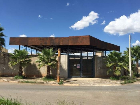 Terreno à Venda, 700 m² em Vila Rosa - Goiânia