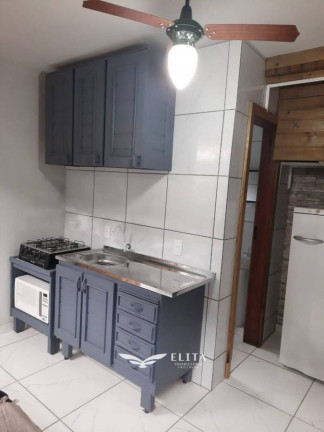 Imagem Casa com 4 Quartos à Venda, 190 m² em Itacolomi - Balneário Piçarras Imagem Casa com 4 Quartos à Venda, 190 m² em Itacolomi - Balneário Piçarras