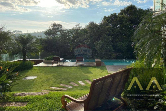 Imagem Casa com 4 Quartos à Venda, 853 m² em Alphaville - Barueri Imagem Casa com 4 Quartos à Venda, 853 m² em Alphaville - Barueri