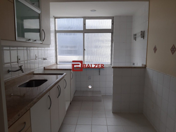 Imagem Apartamento com 2 Quartos à Venda, 104 m² em Centro - Florianópolis Imagem Apartamento com 2 Quartos à Venda, 104 m² em Centro - Florianópolis