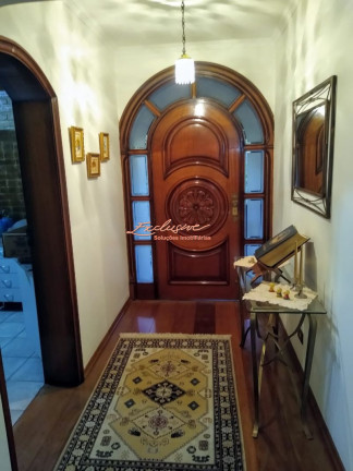 Imagem Sobrado à Venda, 381 m²