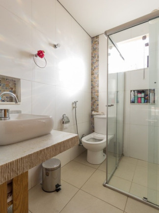 Imagem Casa com 4 Quartos à Venda, 360 m² em Três Barras - Contagem