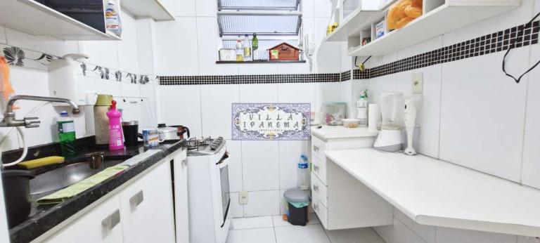 Imagem Apartamento com 1 Quarto à Venda, 50 m² em Copacabana - Rio De Janeiro Imagem Apartamento com 1 Quarto à Venda, 50 m² em Copacabana - Rio De Janeiro