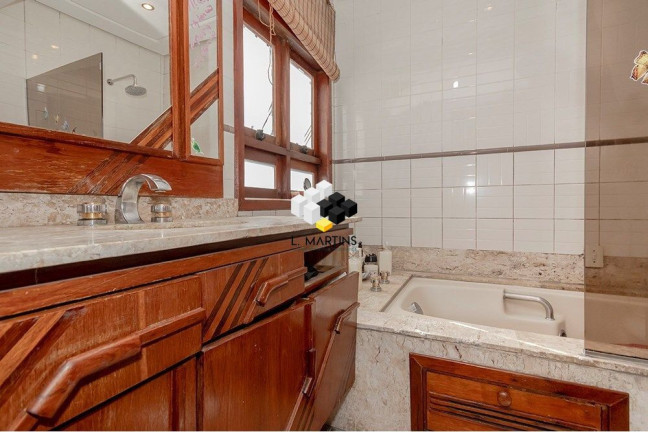 Imagem Casa com 8 Quartos à Venda, 430 m² em Partenon - Porto Alegre Imagem Casa com 8 Quartos à Venda, 430 m² em Partenon - Porto Alegre