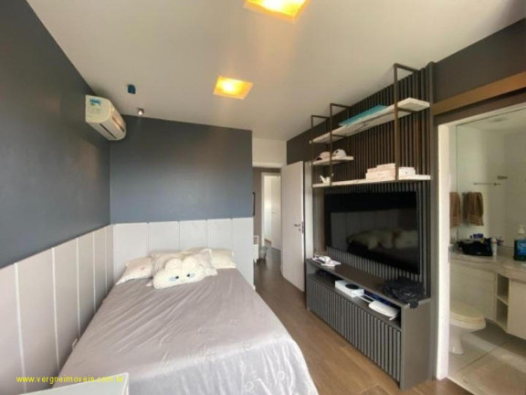 Imagem Imóvel com 4 Quartos à Venda, 160 m² em Itaigara - Salvador Imagem Imóvel com 4 Quartos à Venda, 160 m² em Itaigara - Salvador