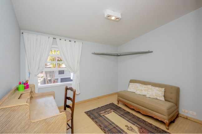 Imagem Casa com 4 Quartos à Venda, 295 m² em Real Parque - São Paulo