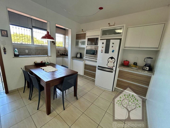 Imagem Casa com 3 Quartos à Venda, 169 m² em Trindade - Florianópolis Imagem Casa com 3 Quartos à Venda, 169 m² em Trindade - Florianópolis
