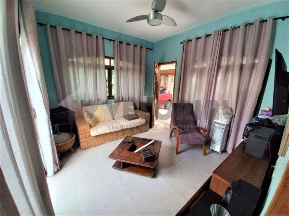 Imagem Casa com 1 Quarto à Venda, 104 m²