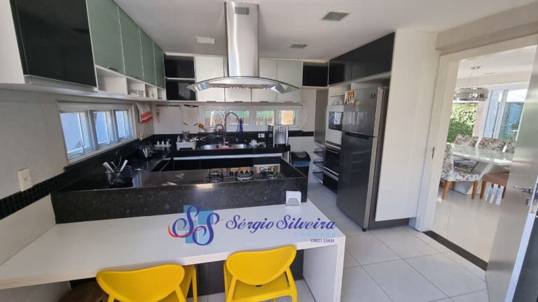 Imagem Casa com 4 Quartos à Venda, 350 m² em Eusébio - Eusébio Imagem Casa com 4 Quartos à Venda, 350 m² em Eusébio - Eusébio