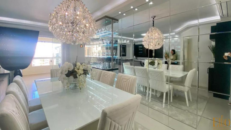 Imagem Apartamento com 4 Quartos à Venda, 150 m² em Meia Praia - Itapema Imagem Apartamento com 4 Quartos à Venda, 150 m² em Meia Praia - Itapema