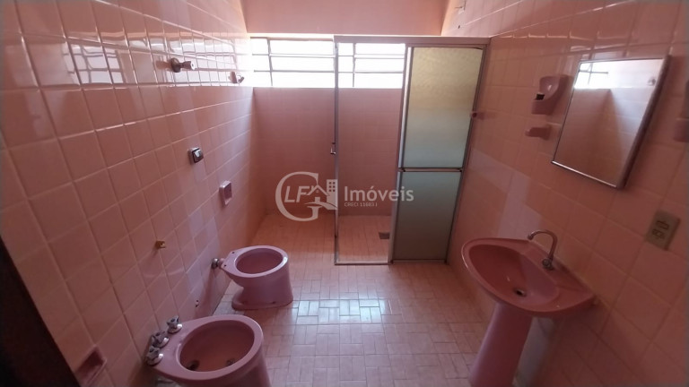 Imagem Imóvel com 5 Quartos à Venda, 184 m² em Centro - Campo Grande Imagem Imóvel com 5 Quartos à Venda, 184 m² em Centro - Campo Grande