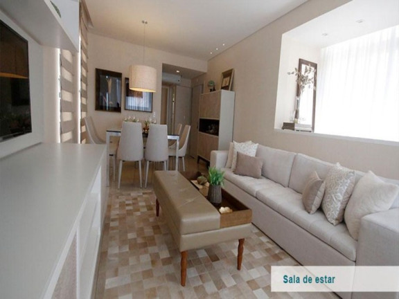 Imagem Imóvel com 3 Quartos à Venda, 200 m² em Centro - Balneário Camboriú
