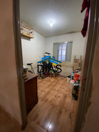 Imagem Casa com 3 Quartos à Venda, 99 m² em Jardim Roberto Selmi Dei - Araraquara Imagem Casa com 3 Quartos à Venda, 99 m² em Jardim Roberto Selmi Dei - Araraquara