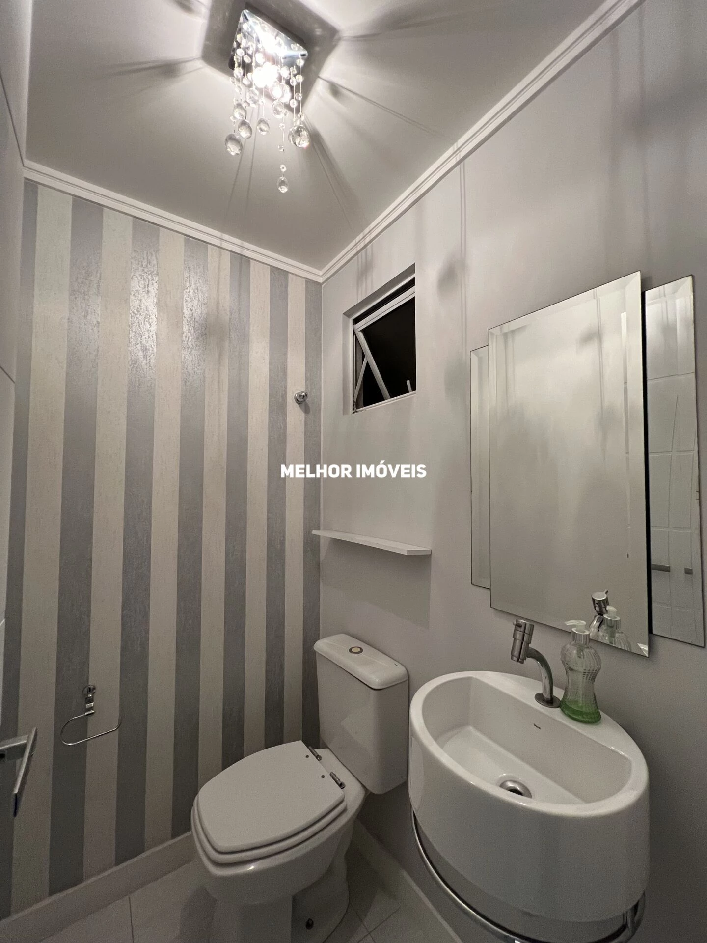 Imagem Apartamento com 2 Quartos à Venda, 100 m² em Centro - Balneário Camboriú Imagem Apartamento com 2 Quartos à Venda, 100 m² em Centro - Balneário Camboriú