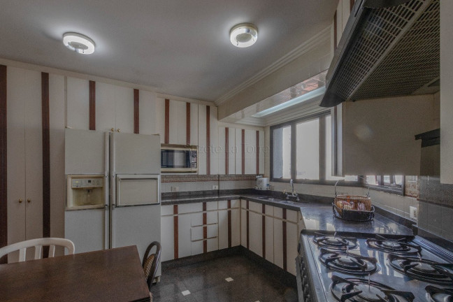 Imagem Apartamento com 3 Quartos à Venda, 250 m² em Pinheiros - São Paulo Imagem Apartamento com 3 Quartos à Venda, 250 m² em Pinheiros - São Paulo