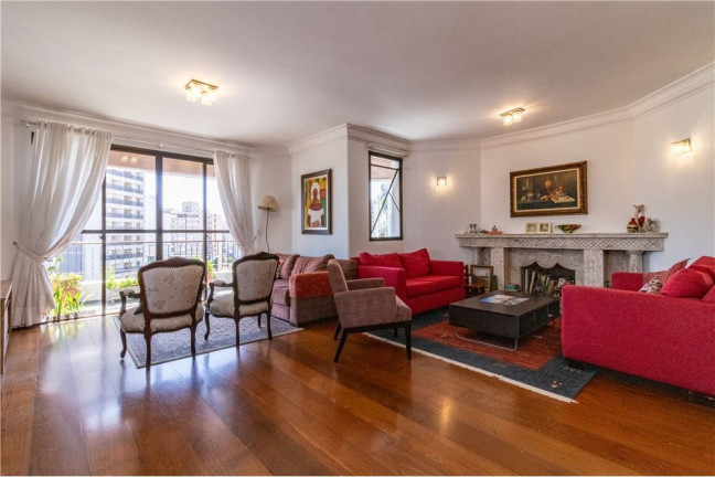 Imagem Apartamento com 4 Quartos à Venda, 217 m² em Moema - São Paulo Imagem Apartamento com 4 Quartos à Venda, 217 m² em Moema - São Paulo