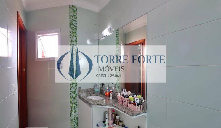 Imagem Casa com 2 Quartos à Venda, 144 m² em Vila Floresta - Santo André