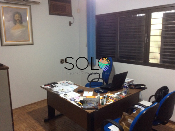 Imagem Casa com 3 Quartos à Venda, 245 m² em Centro - Araraquara Imagem Casa com 3 Quartos à Venda, 245 m² em Centro - Araraquara