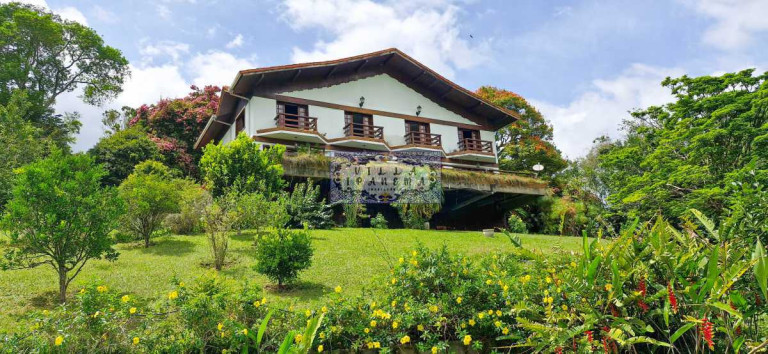 Imagem Imóvel com 9 Quartos à Venda, 6.000 m² em Quebra Frascos - Teresópolis