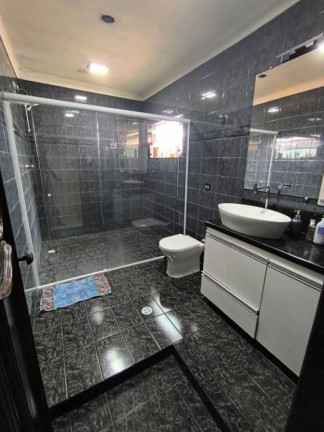 Imagem Sobrado com 3 Quartos à Venda ou Locação, 230 m² em Parque Suzano - Suzano Imagem Sobrado com 3 Quartos à Venda ou Locação, 230 m² em Parque Suzano - Suzano