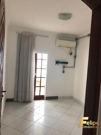 Imagem Casa com 6 Quartos à Venda, 160 m² em Pontal De Santa Mônica - Guarapari Imagem Casa com 6 Quartos à Venda, 160 m² em Pontal De Santa Mônica - Guarapari