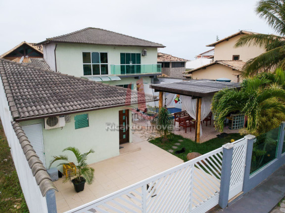 Imagem Casa de Condomínio com 4 Quartos à Venda, 160 m² em Cabo Frio