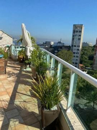 Cobertura com 4 Quartos à Venda, 270 m² em Boa Viagem - Niterói