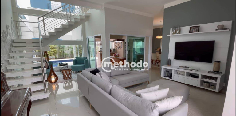 Casa com 3 Quartos à Venda, 236 m² em Swiss Park - Campinas