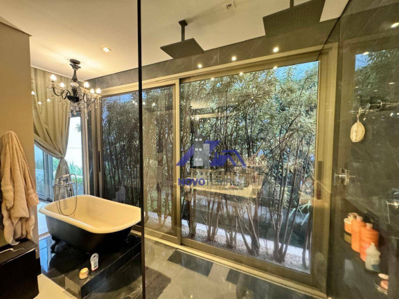 Casa com 4 Quartos para Alugar, 301 m² em  Alphaville - Santana De Parnaíba