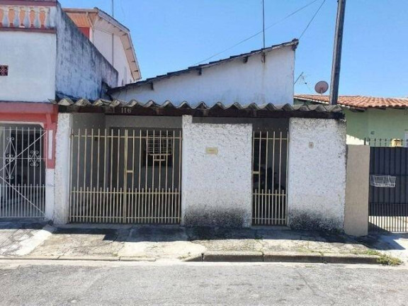 Casa com 3 Quartos à Venda, 180 m² em Vila Albina - Taubaté