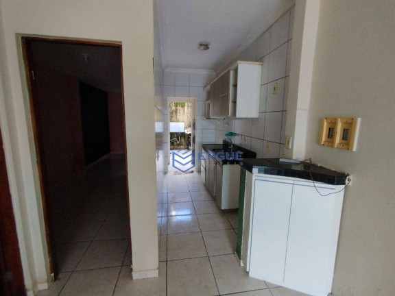 Imagem Casa com 3 Quartos para Alugar, 105 m² em Prefeito José Walter - Fortaleza Imagem Casa com 3 Quartos para Alugar, 105 m² em Prefeito José Walter - Fortaleza