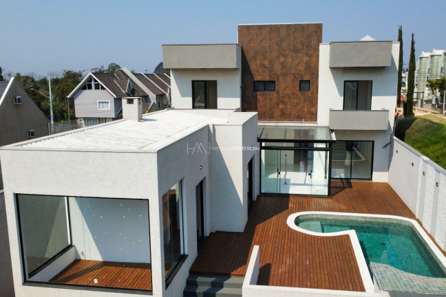 Imagem Casa com 4 Quartos à Venda, 339 m² em Santa Felicidade - Curitiba Imagem Casa com 4 Quartos à Venda, 339 m² em Santa Felicidade - Curitiba