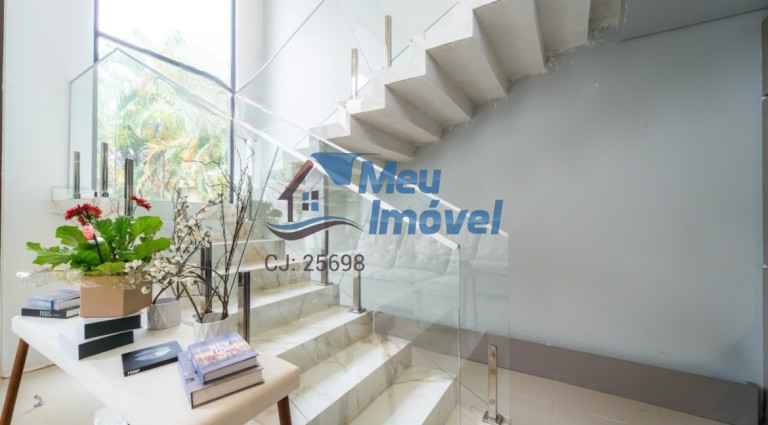 Imagem Casa com 4 Quartos à Venda, 400 m² em Setor Habitacional Vicente Pires - Brasília Imagem Casa com 4 Quartos à Venda, 400 m² em Setor Habitacional Vicente Pires - Brasília