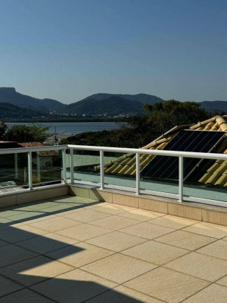 Imagem Casa com 7 Quartos à Venda, 378 m² em Itaipu - Niterói Imagem Casa com 7 Quartos à Venda, 378 m² em Itaipu - Niterói