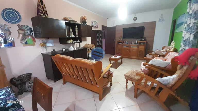 Imagem Casa com 3 Quartos à Venda, em Bairro Das Posses - Serra Negra Imagem Casa com 3 Quartos à Venda, em Bairro Das Posses - Serra Negra