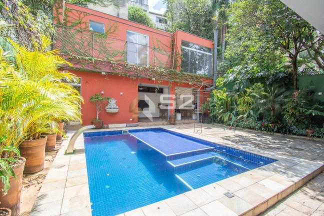 Imagem Casa com 5 Quartos à Venda ou Locação, 456 m² em Vila Madalena - São Paulo Imagem Casa com 5 Quartos à Venda ou Locação, 456 m² em Vila Madalena - São Paulo